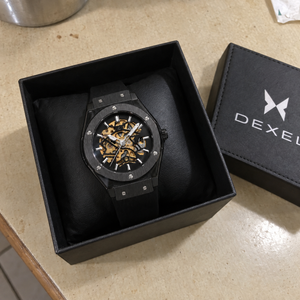 ボックスに入ったDexel Elite Black